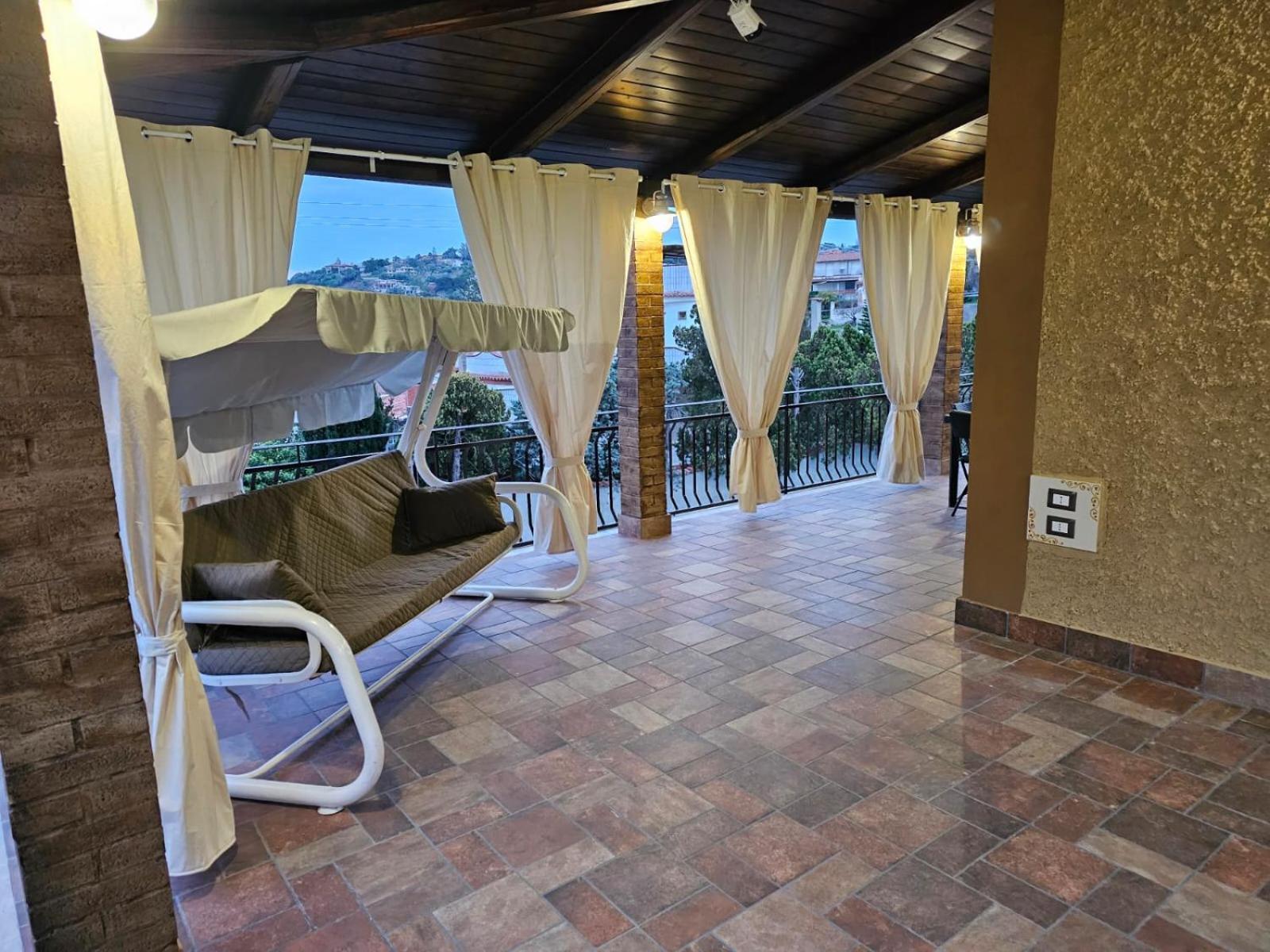 Casa Maya Brucoli Bagian luar foto