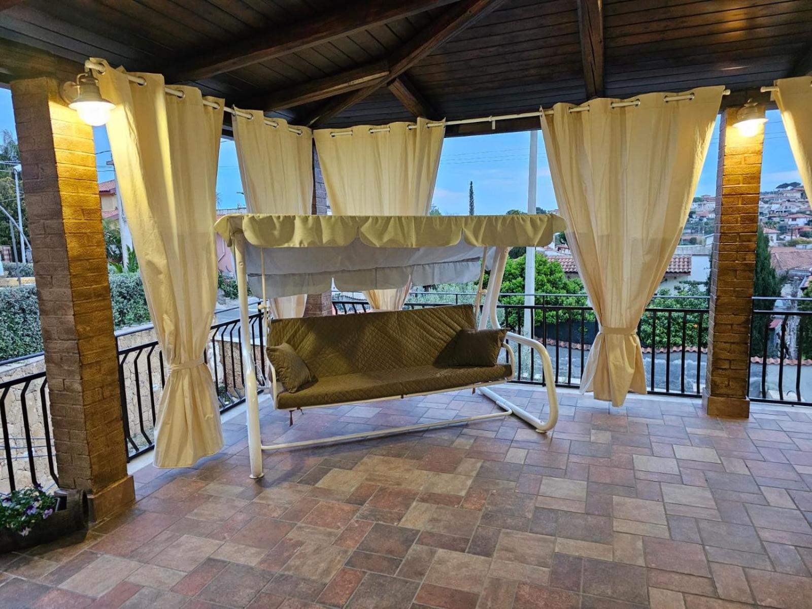 Casa Maya Brucoli Bagian luar foto