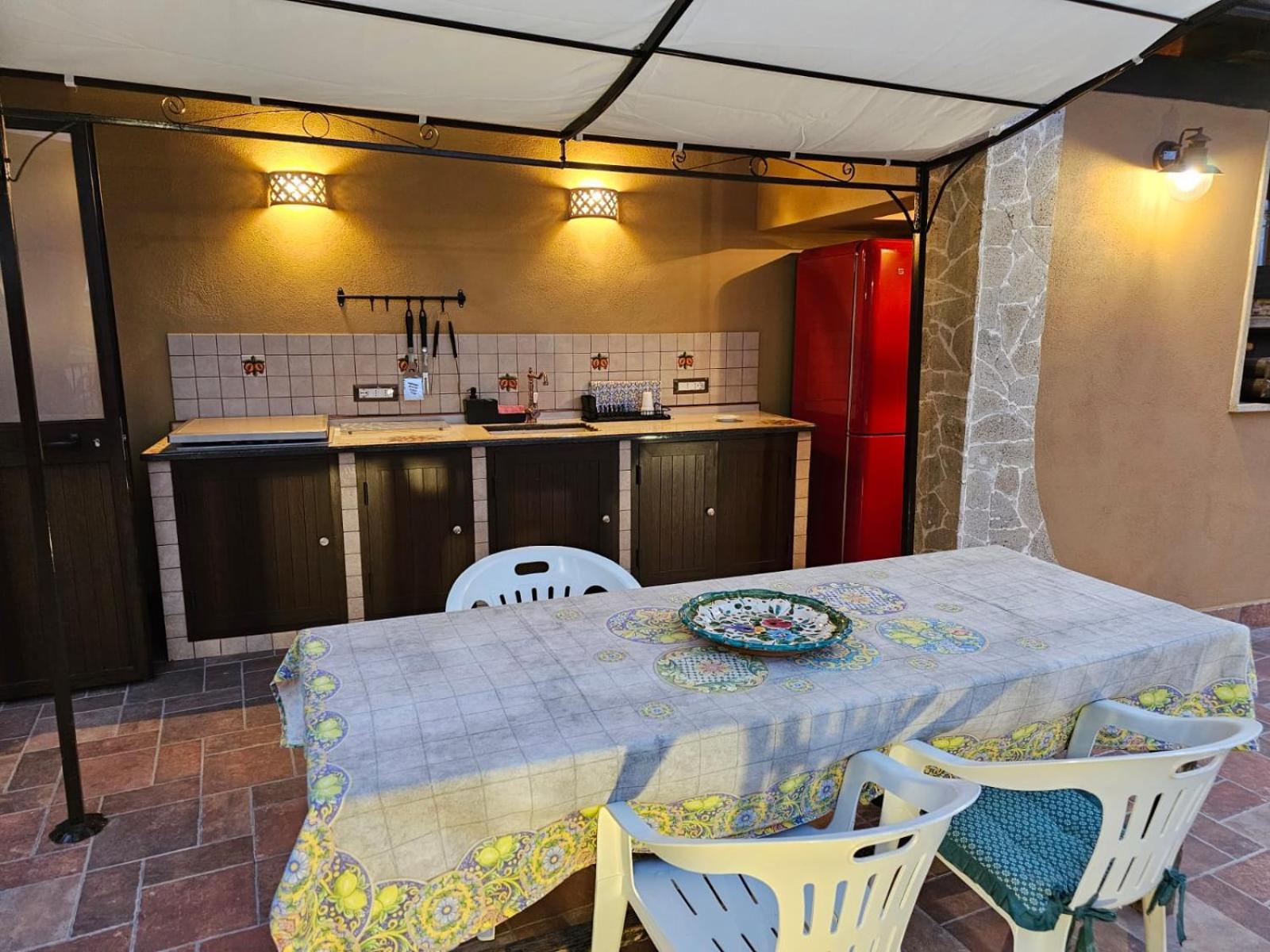 Casa Maya Brucoli Bagian luar foto