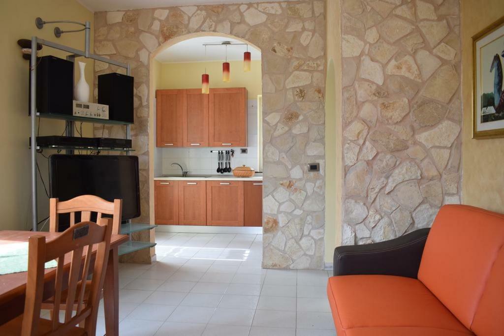 Casa Maya Brucoli Bagian luar foto